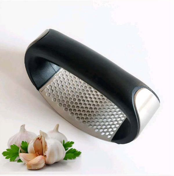 1pcs Stainless Steel Garlic Press Manual Garlic Mincer Chopping Garlic Tools arc Vegetable Kitchen Gadgets kitchen accessories - Image 6